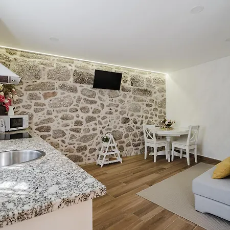 Otel Casa Ze Manel - Alojamento Local Paranhos (Amares)